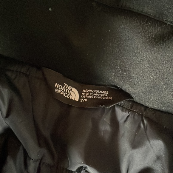 North face insulated jacket - Picture 3 of 3